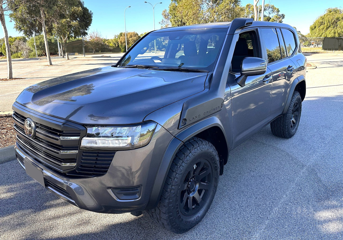 Fender Flares For Toyota Land Cruiser LC300 - No Drill, Smooth (Kut Snake)